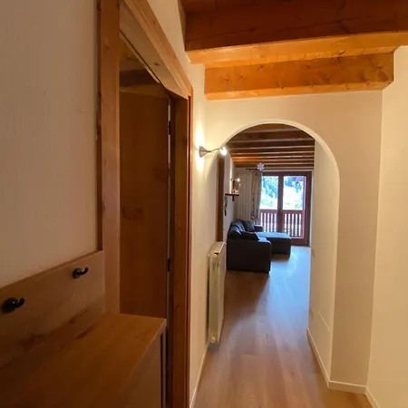 Grazioso Trilocale Con Terrazzo * Vezza dʼOglio